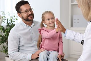 ŽENA-IN - Manželku podvádím jen v zájmu našich dětí. Jejich zdraví je mi přednější, říká Karel